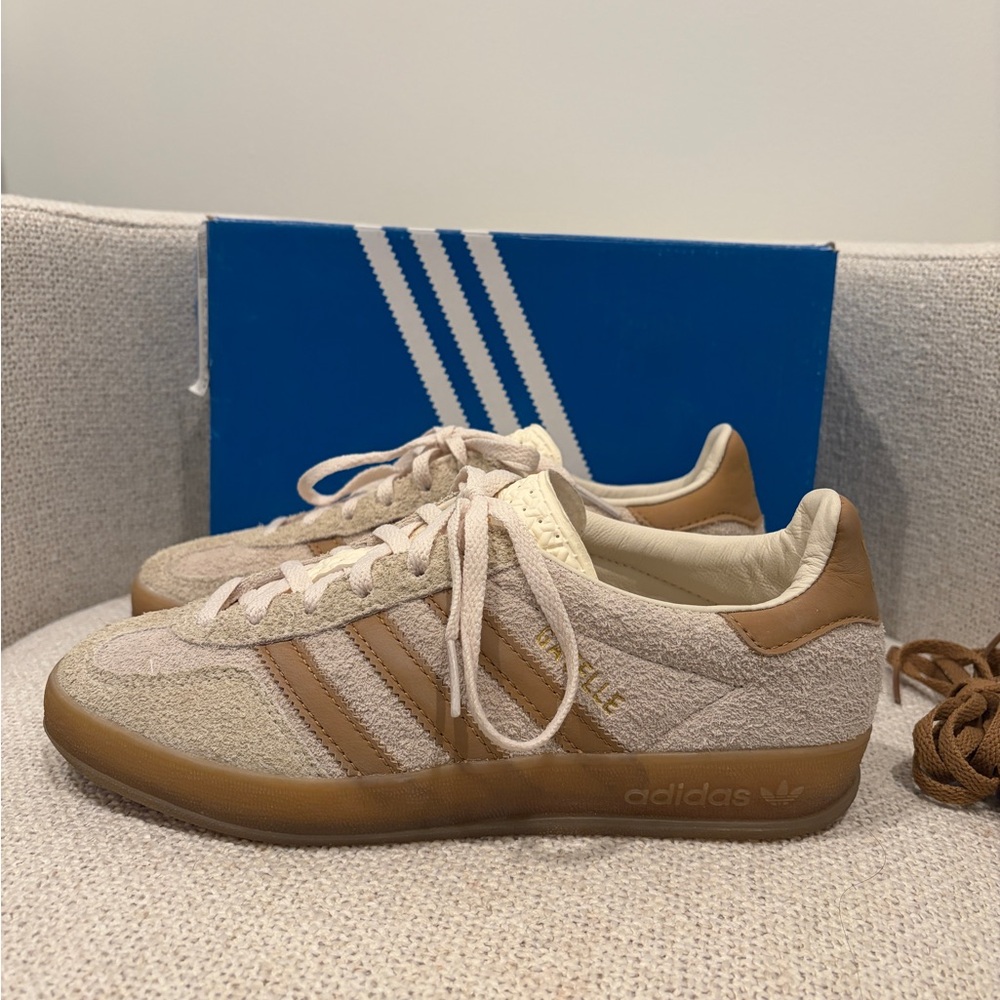 Adidas Gazelle Wonder White Sneakers